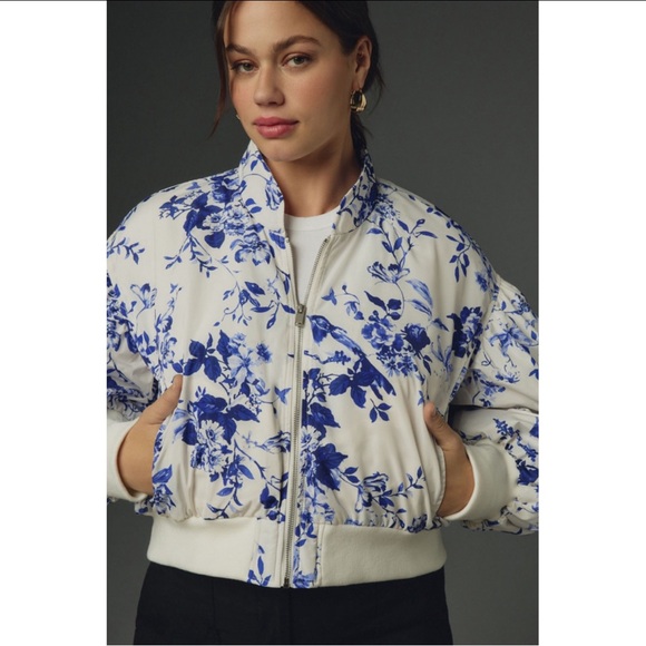 Cropped Floral Bomber Jacket - Picture 2 of 4